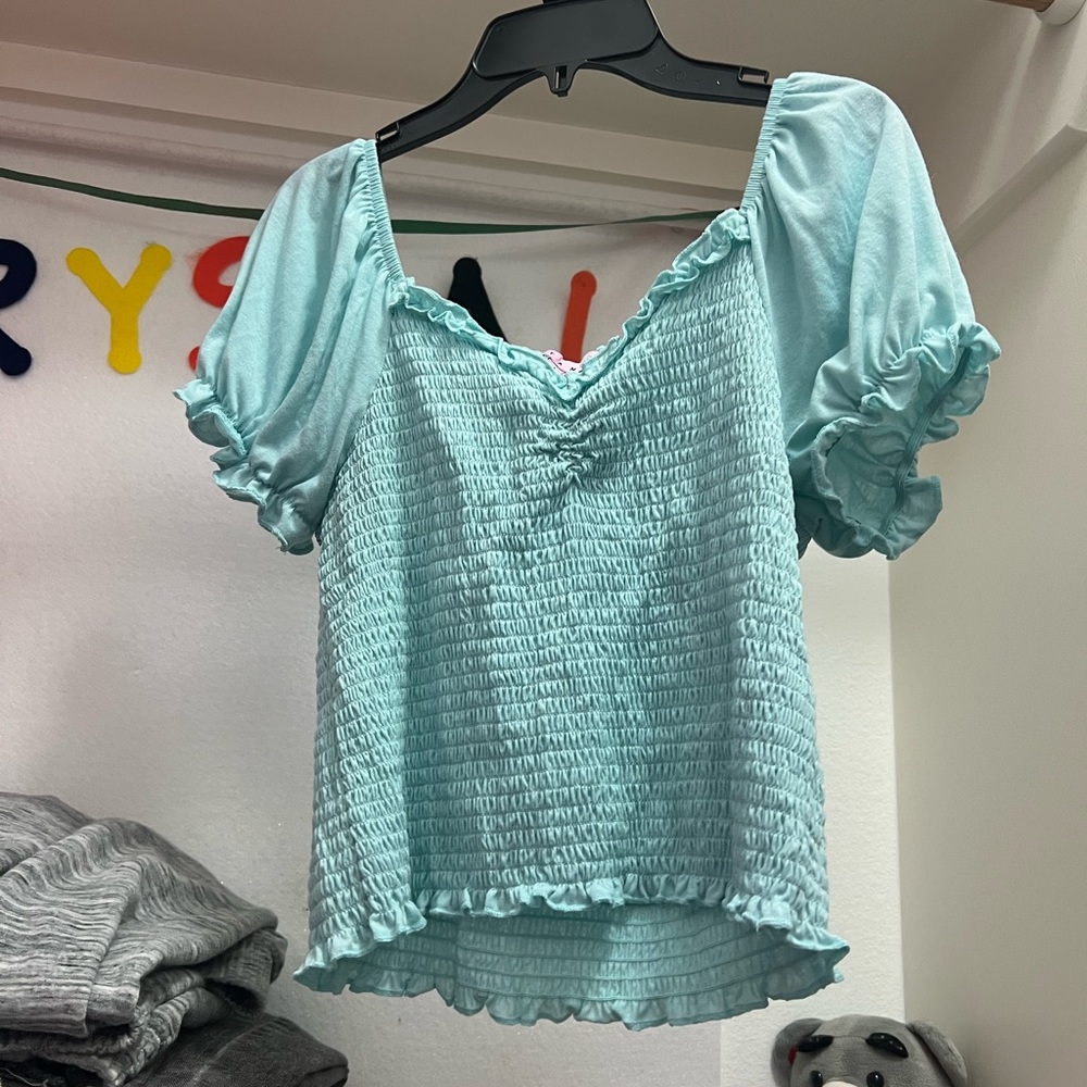 Blue top
